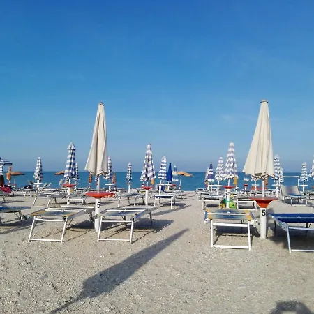 La Pisana Gæstehus Porto SantʼElpidio